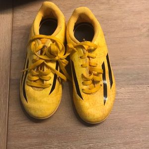 Adidas. Little boys soccer turf shoes